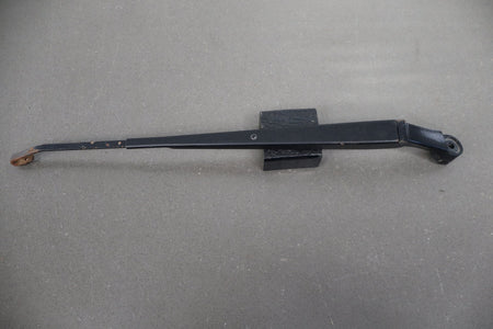 1998-2007 Toyota Land Cruiser Lexus LX470 Wiper Arm Pair
