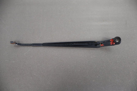 1998-2007 Toyota Land Cruiser Lexus LX470 Wiper Arm Pair