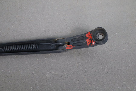 1998-2007 Toyota Land Cruiser Lexus LX470 Wiper Arm Pair