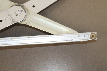 1998-2007 Toyota Land Cruiser Right Front Door Regulator 6980160070 OEM