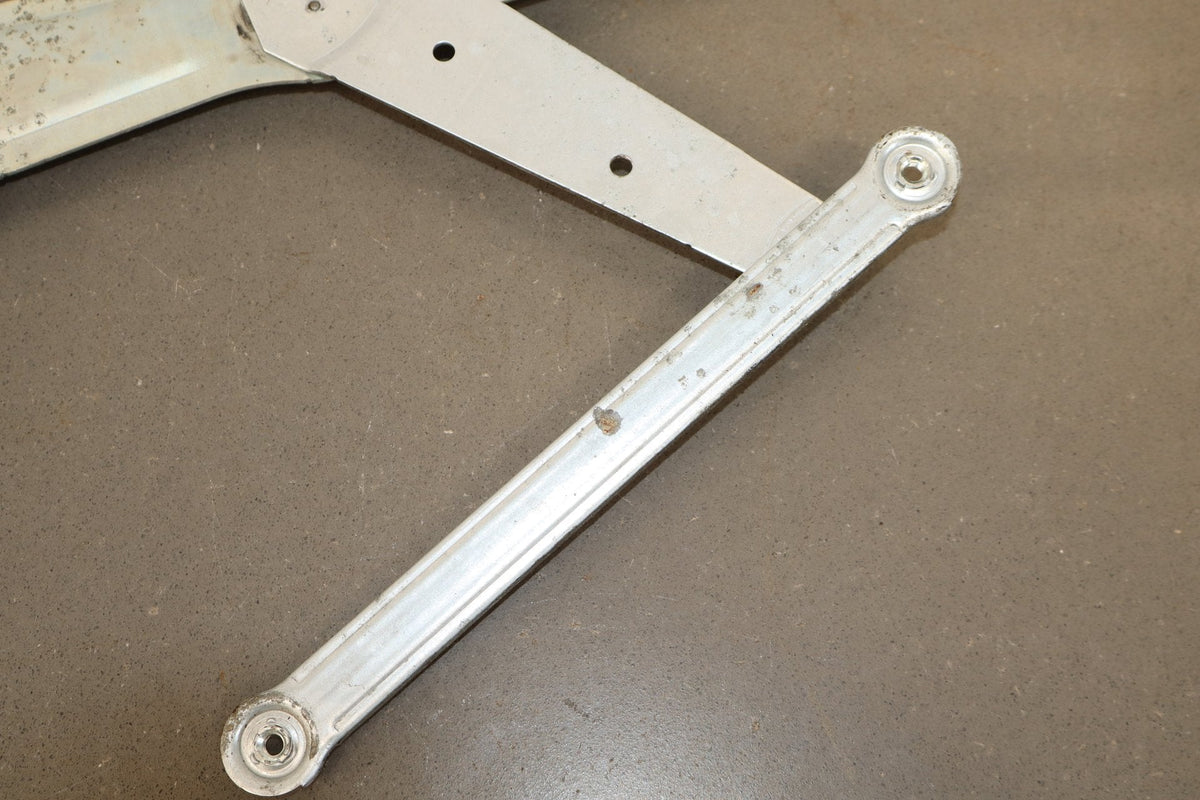 1998-2007 Toyota Land Cruiser Right Front Door Regulator 6980160070 OEM