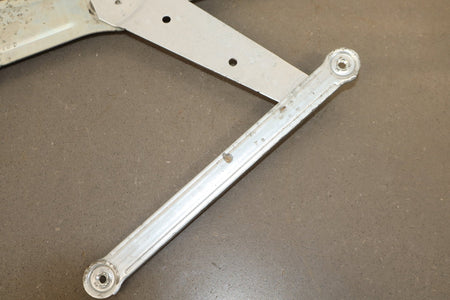 1998-2007 Toyota Land Cruiser Right Front Door Regulator 6980160070 OEM