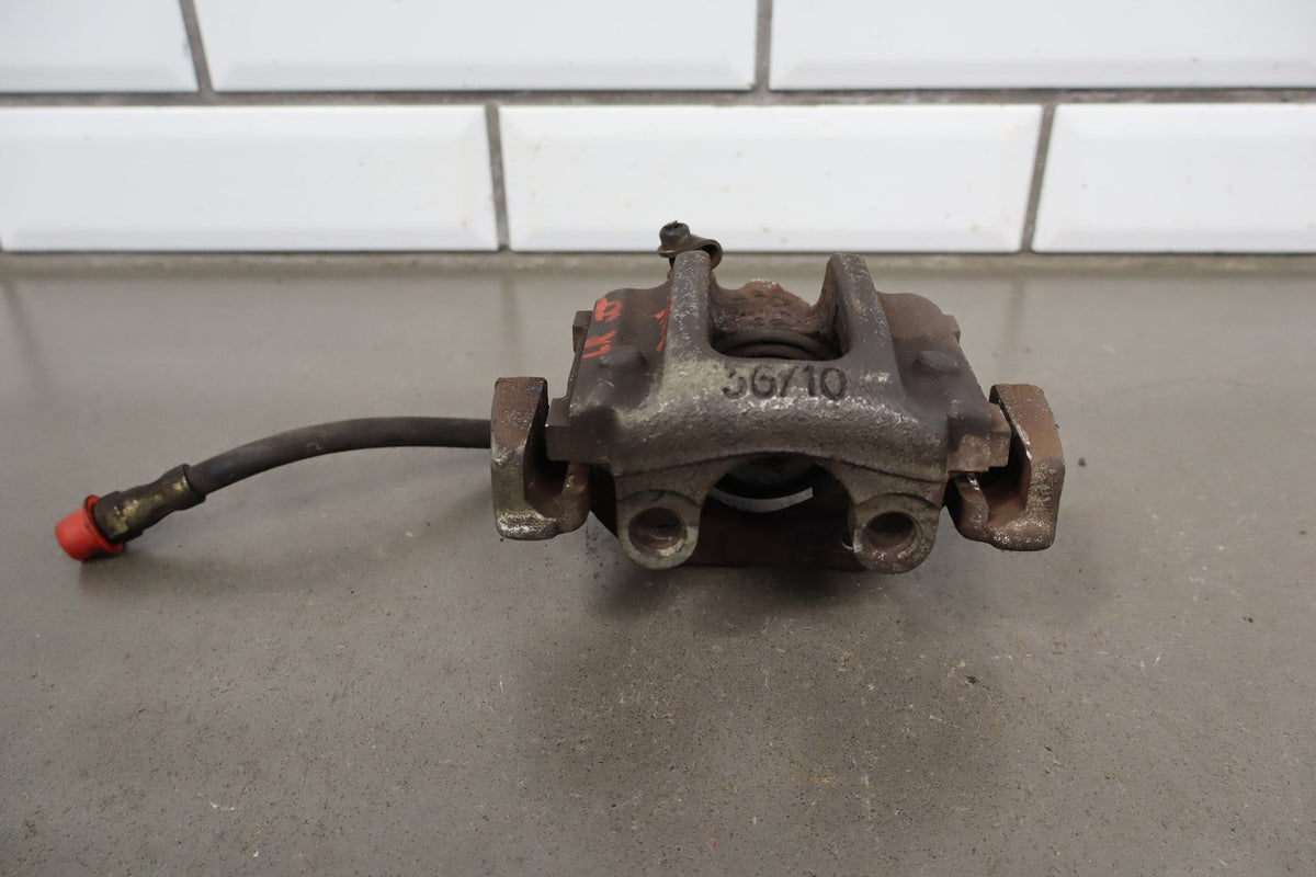 1998 BMW Z3 1.9i Pair - Rear Calipers