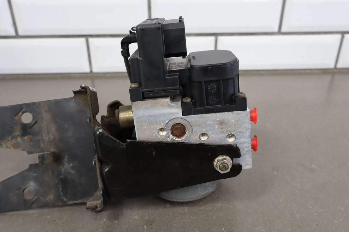 1998 Chevrolet Camaro ABS Brake Unit W/O Traction Control 12453256 OEM