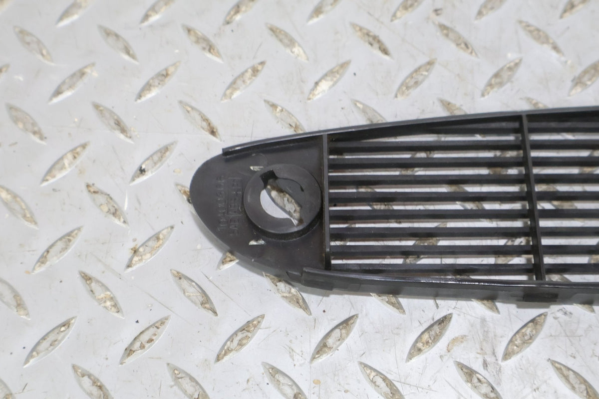 1998 Chevrolet Corvette- Dash Vent