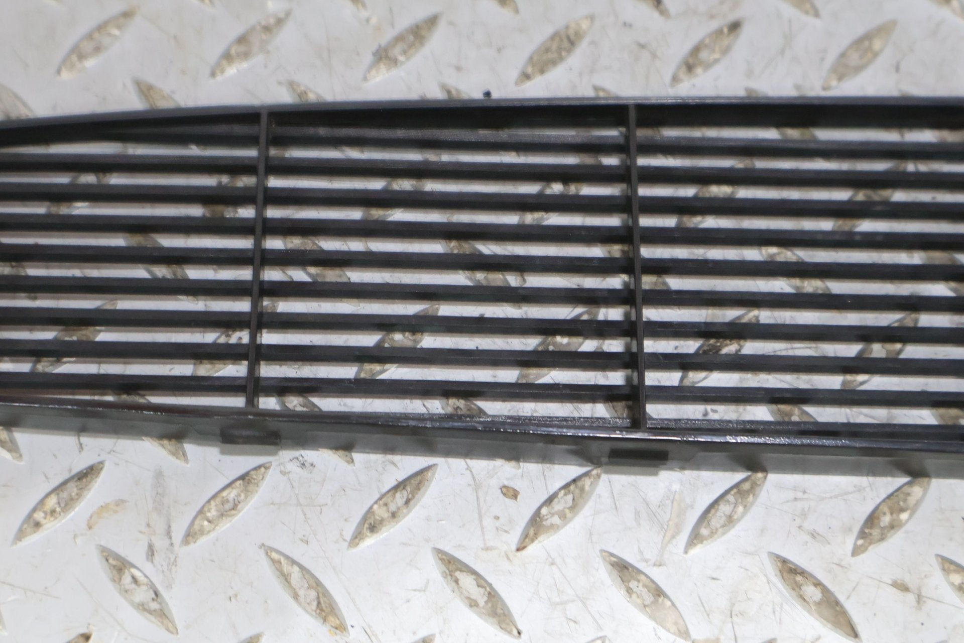 1998 Chevrolet Corvette- Dash Vent