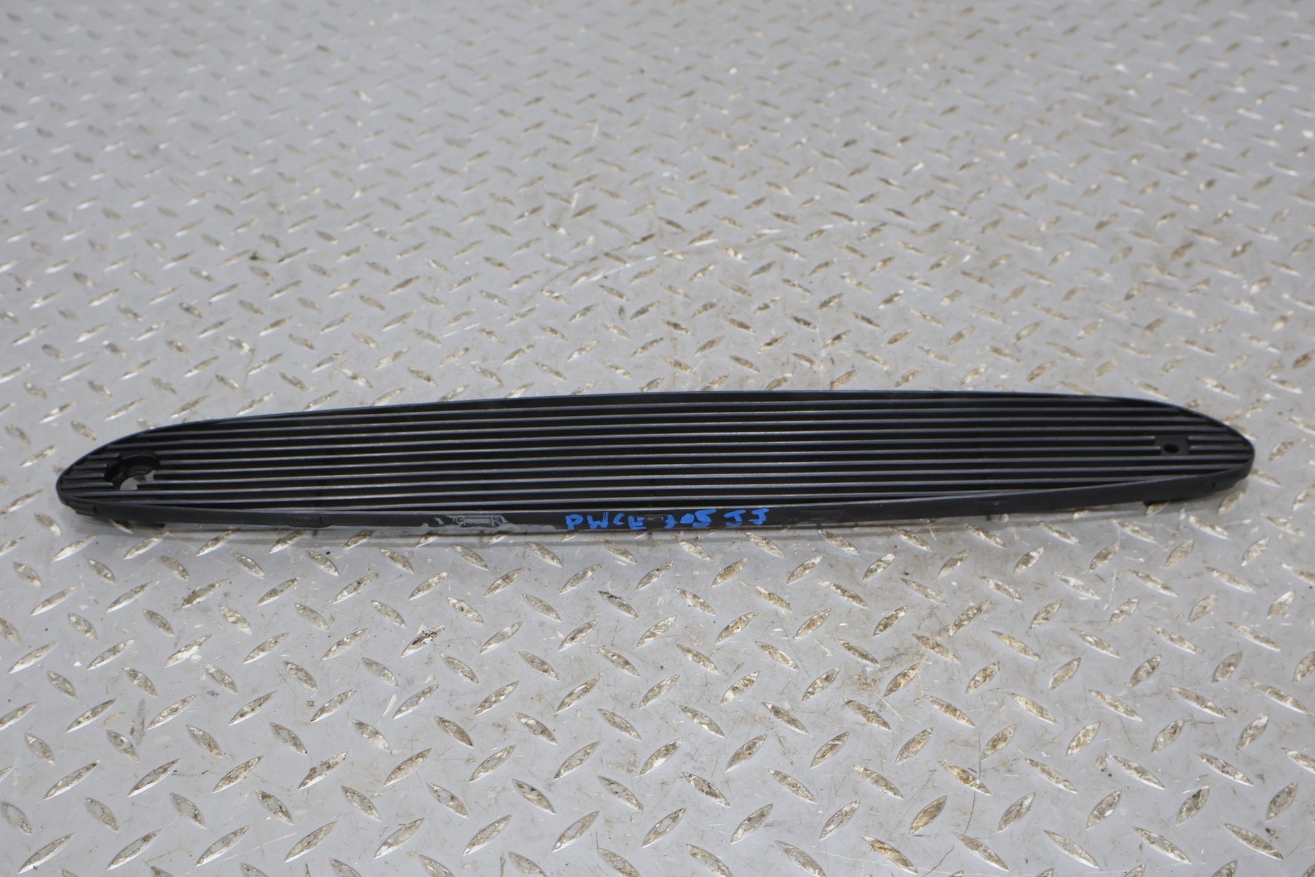 1998 Chevrolet Corvette- Dash Vent