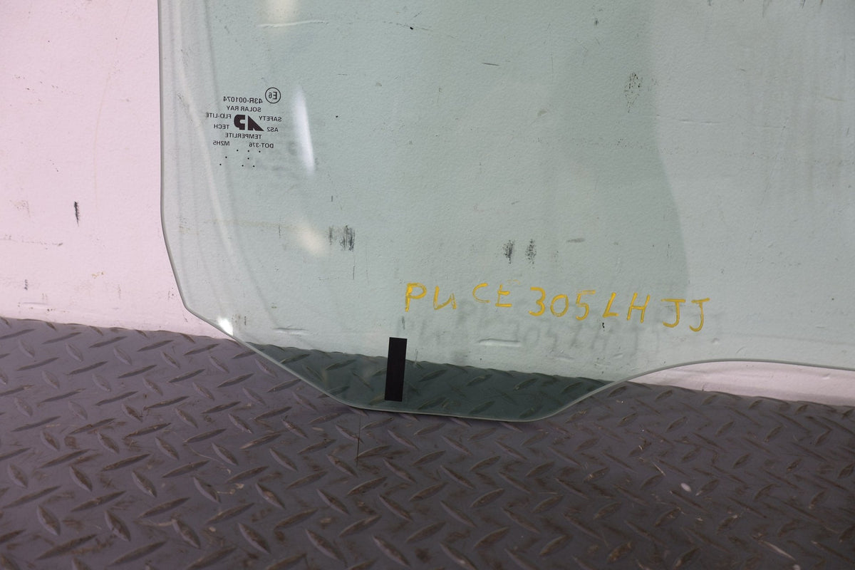 1998 Chevrolet Corvette- FRONT DOOR GLASS/WINDOW