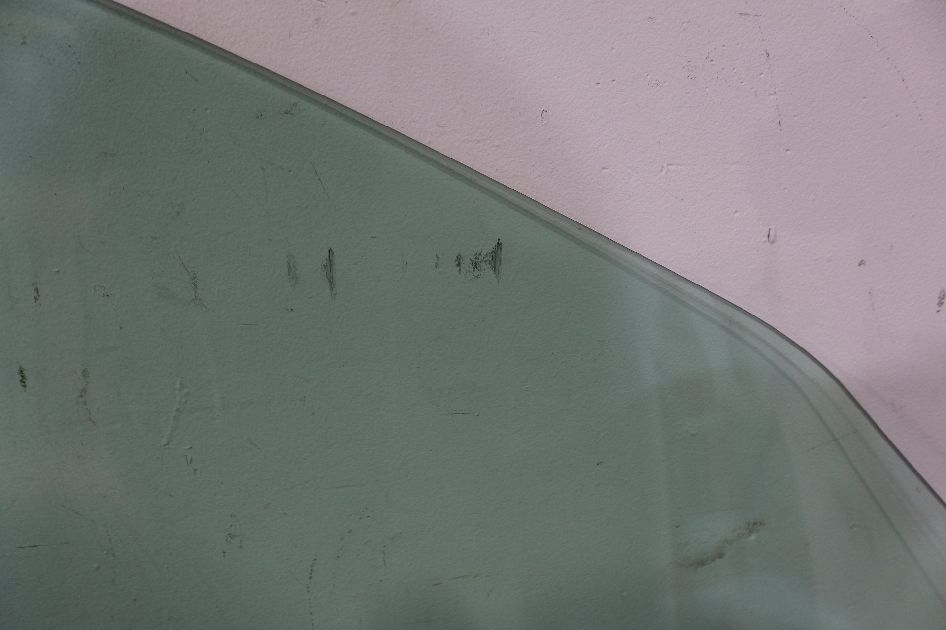 1998 Chevrolet Corvette- FRONT DOOR GLASS/WINDOW
