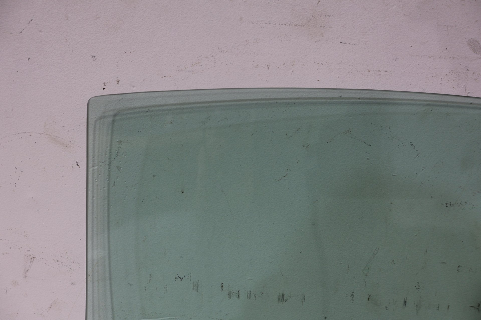 1998 Chevrolet Corvette- FRONT DOOR GLASS/WINDOW