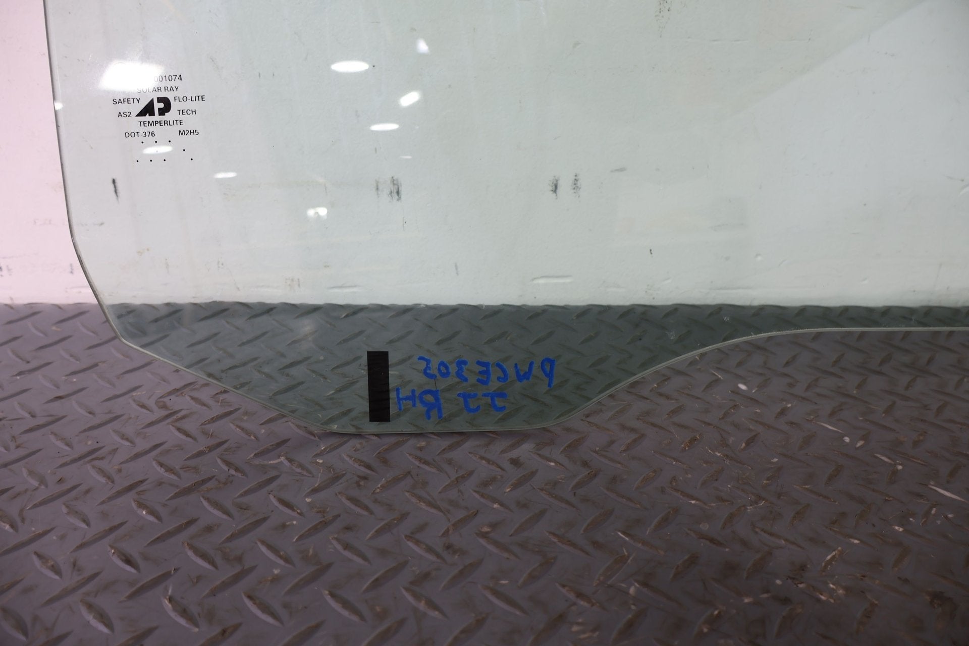 1998 Chevrolet Corvette- Right Front Door Window