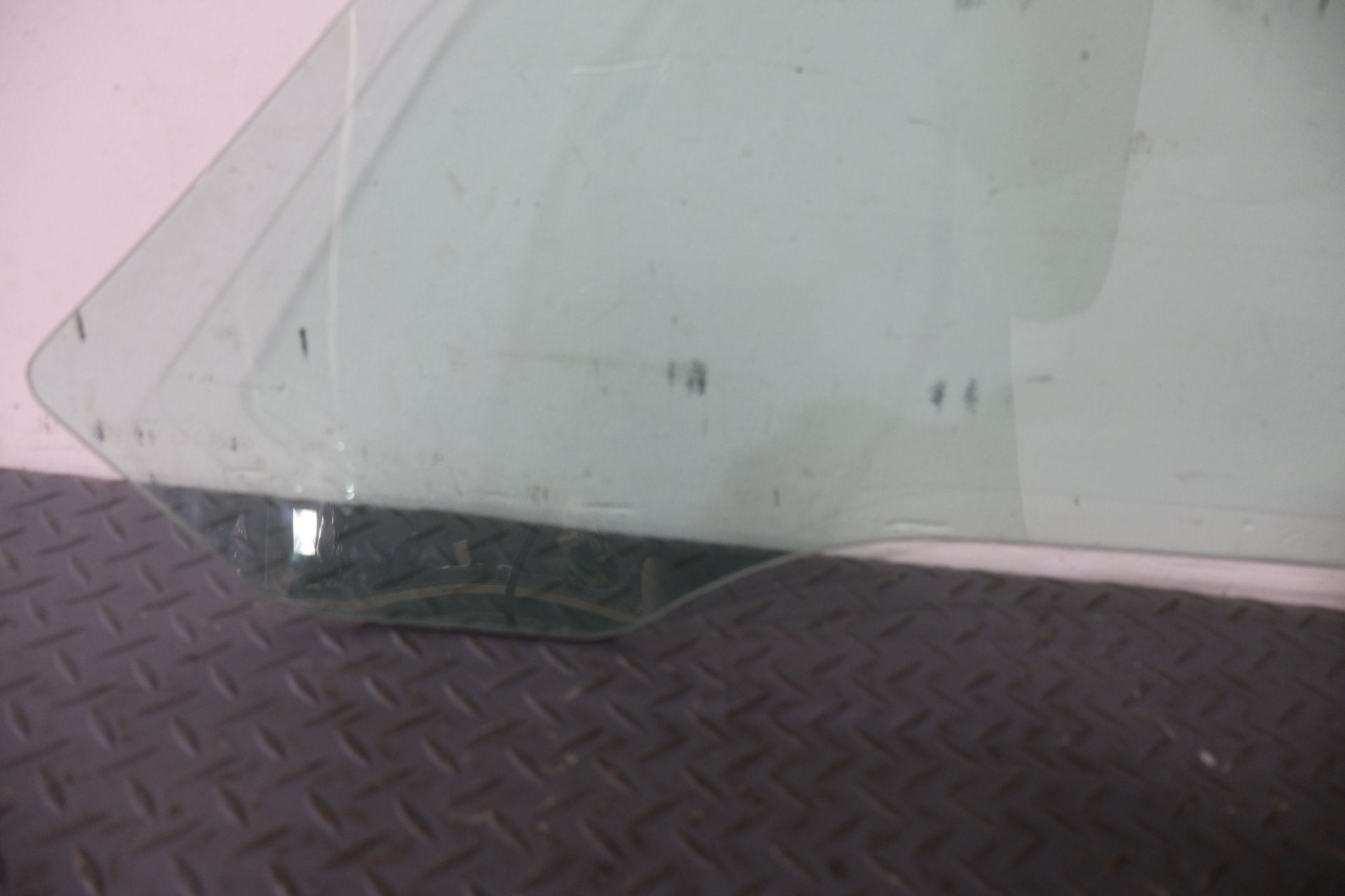 1998 Chevrolet Corvette- Right Front Door Window