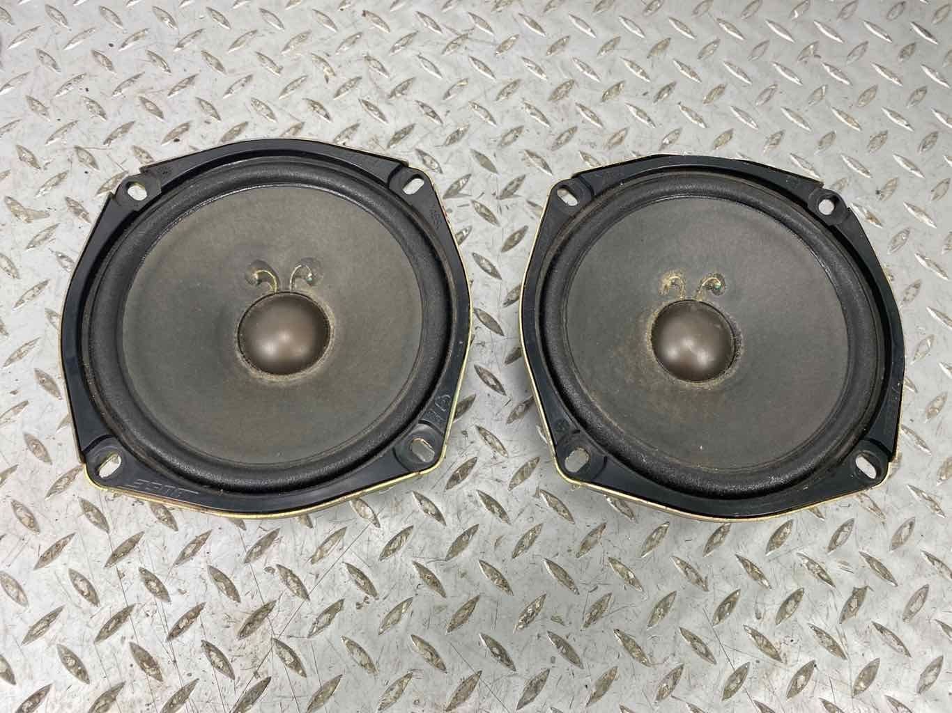 1998 Chevrolet Corvette- Speakers