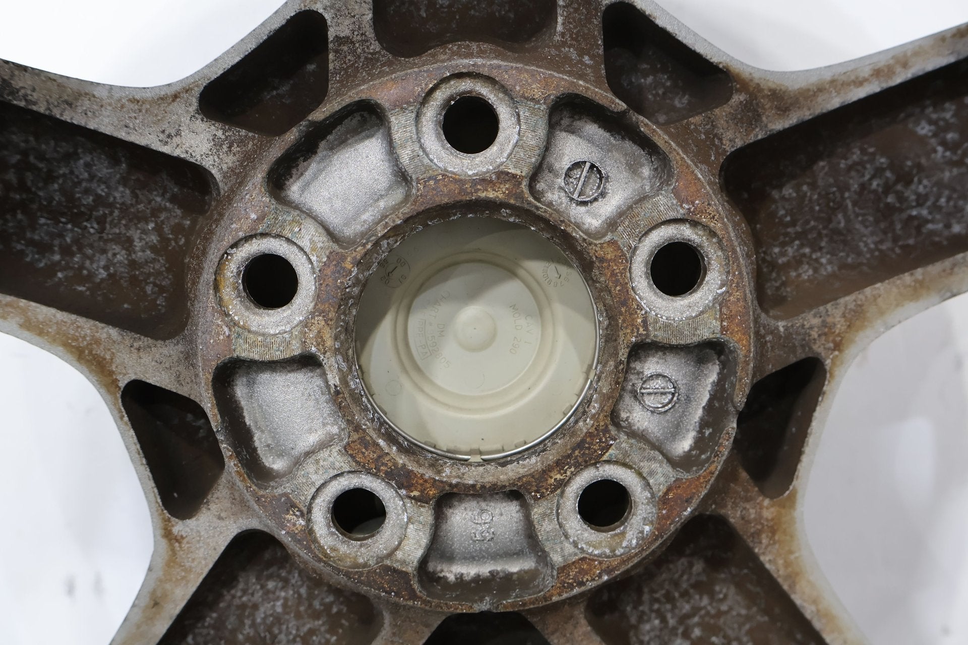 1998 Chevrolet Corvette- Wheel