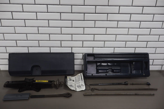 1998 Chevrolet Silverado 3500 GMT400 OBS Jack and Tool Kit OEM