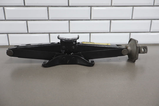 1998 Chevrolet Silverado 3500 GMT400 OBS Jack and Tool Kit OEM