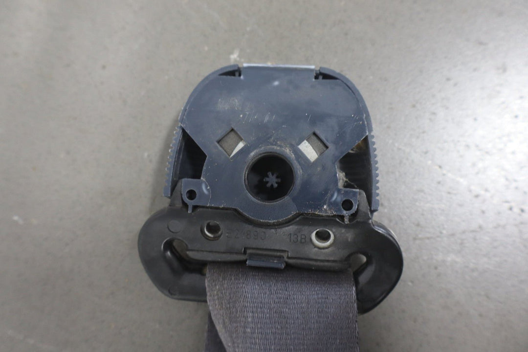 1998 Chevrolet Silverado 3500 Left Front Seat Belt 26