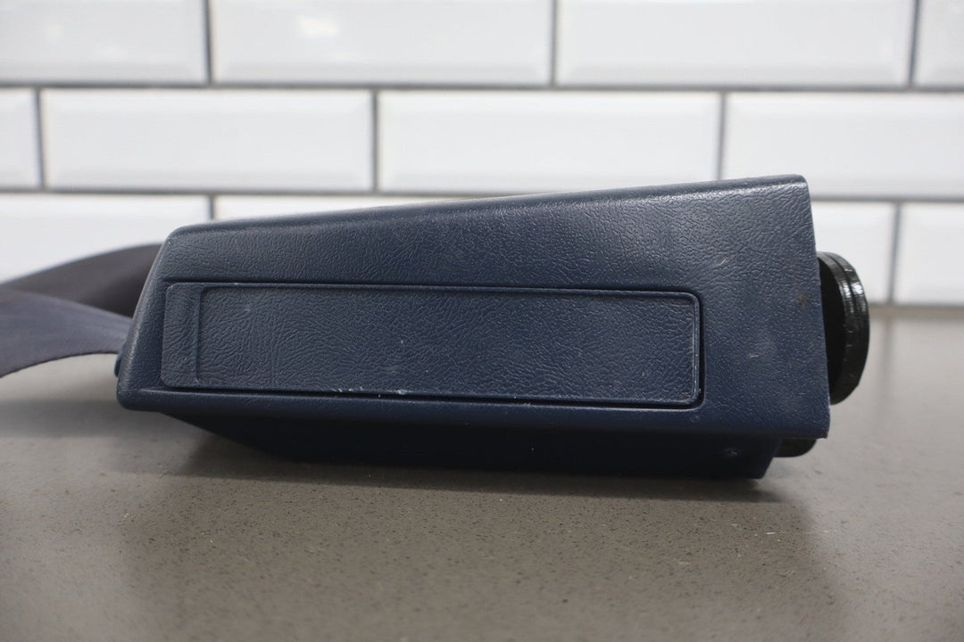 1998 Chevrolet Silverado 3500 Left Front Seat Belt 26