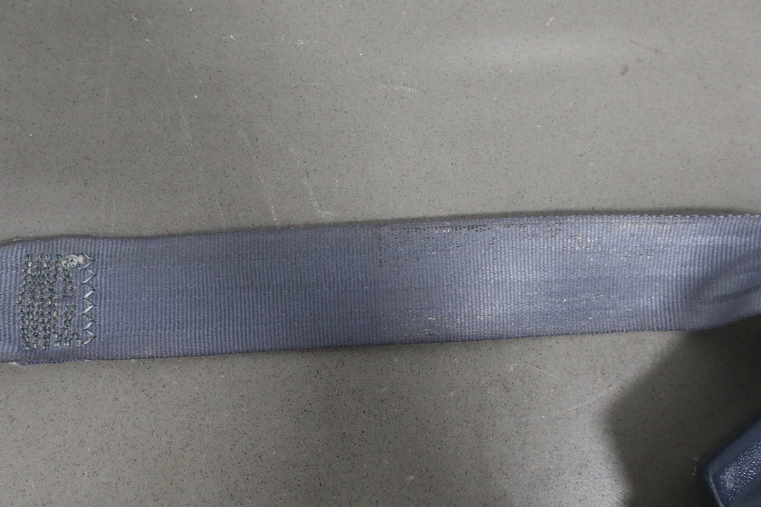 1998 Chevrolet Silverado 3500 Right Front Seat Belt 26