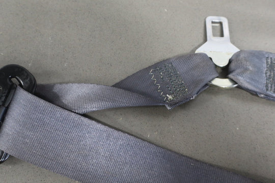 1998 Chevrolet Silverado 3500 Right Front Seat Belt 26