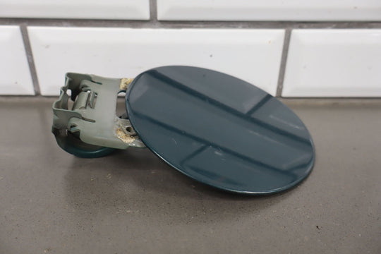 1998 Chevrolet Tahoe Fuel Filler Door Green 43U