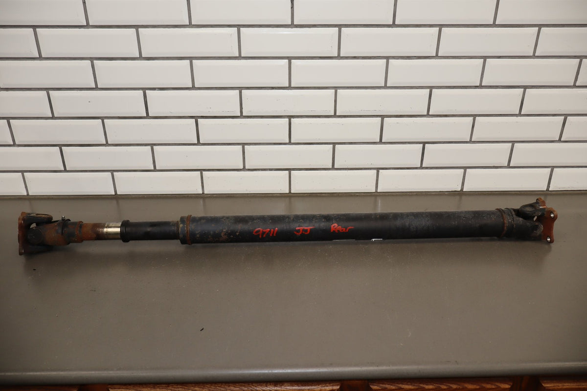 1998 Lexus LX470 J100 4.7L Rear Drive Shaft 371106A610