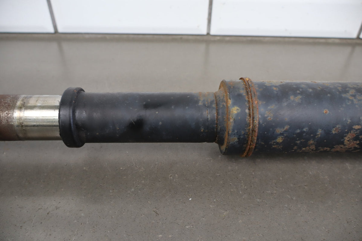 1998 Lexus LX470 J100 4.7L Rear Drive Shaft 371106A610