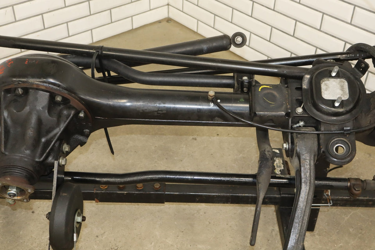 1998 Range Rover 4.6HSE P38 Complete Front Axle Assembly OEM