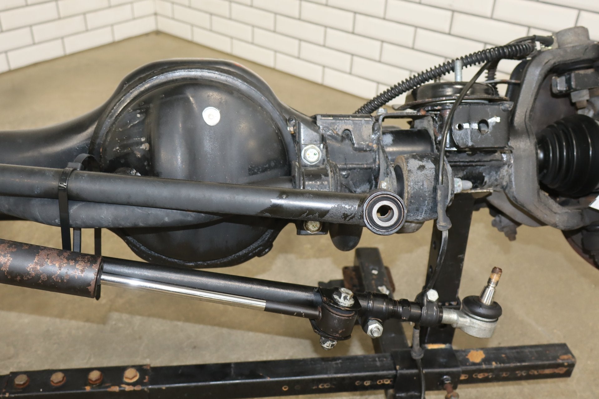 1998 Range Rover 4.6HSE P38 Complete Front Axle Assembly OEM