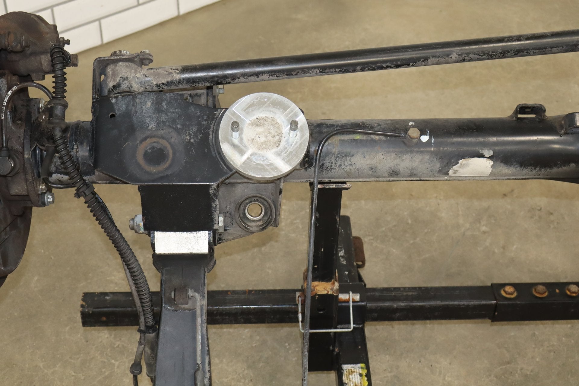 1998 Range Rover P38 4.6L Complete Rear Axle Assembly OEM 3.54 Ratio OEM