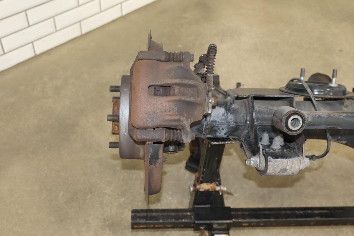 1998 Range Rover P38 4.6L Complete Rear Axle Assembly OEM 3.54 Ratio OEM