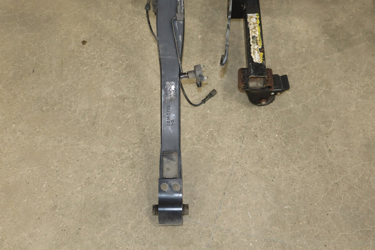 1998 Range Rover P38 4.6L Complete Rear Axle Assembly OEM 3.54 Ratio OEM