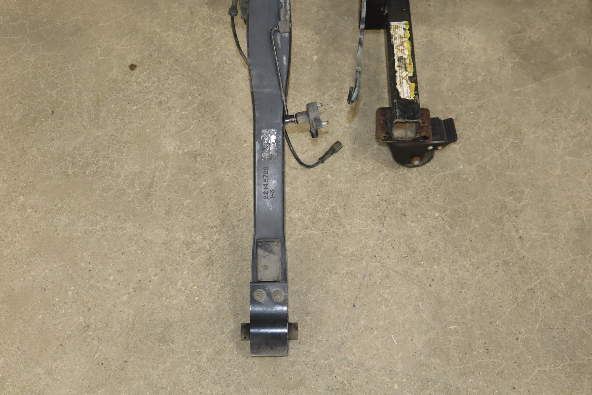 1998 Range Rover P38 4.6L Complete Rear Axle Assembly OEM 3.54 Ratio OEM