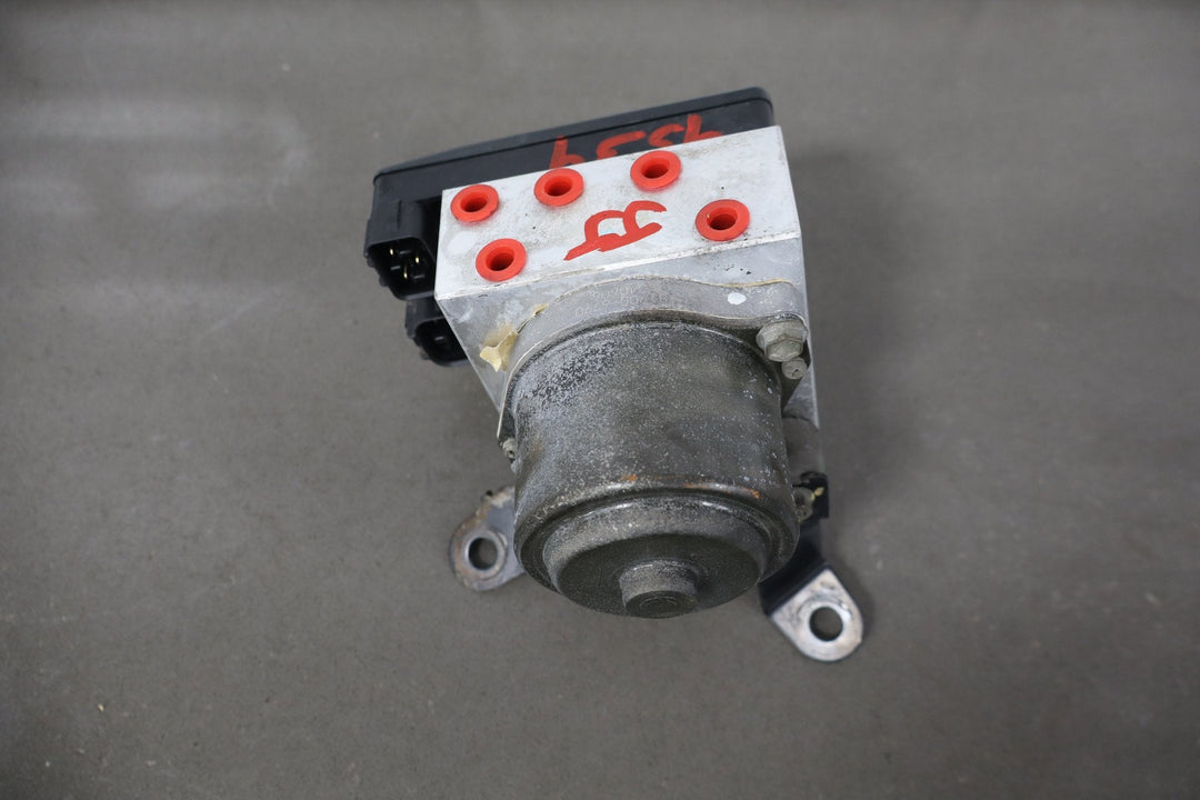 1998 Toyota 4Runner ABS Brake Unit OEM