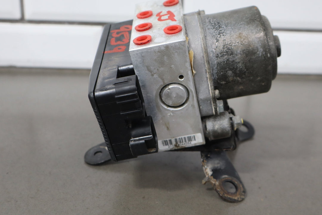 1998 Toyota 4Runner ABS Brake Unit OEM