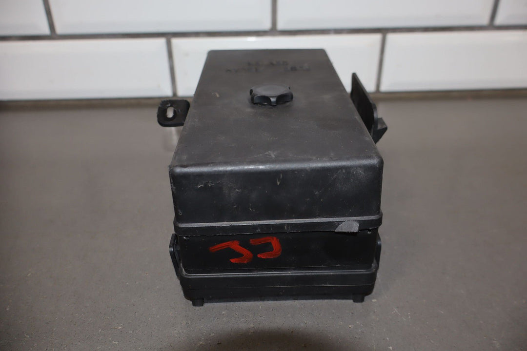 1999 - 2000 C5 Corvette OEM Cabin Fuse Relay Junction Box