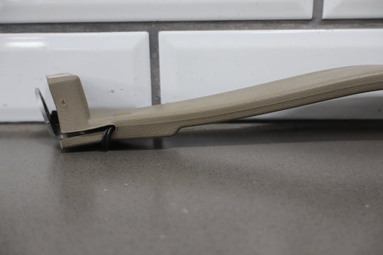 1999 - 2000 Cadillac Escalade Left Front Seat Belt Buckle OEM