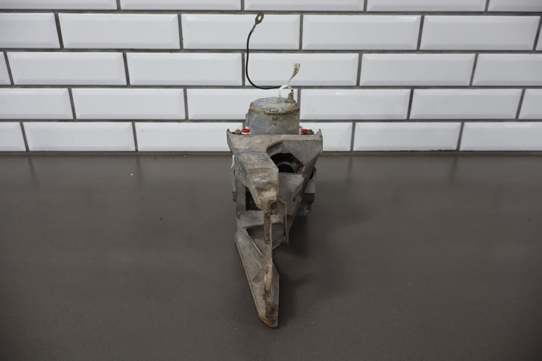 1999 - 2000 Chevy C5 Corvette ABS Anti - Lock Brake Pump W/ Module (Opt JL4)