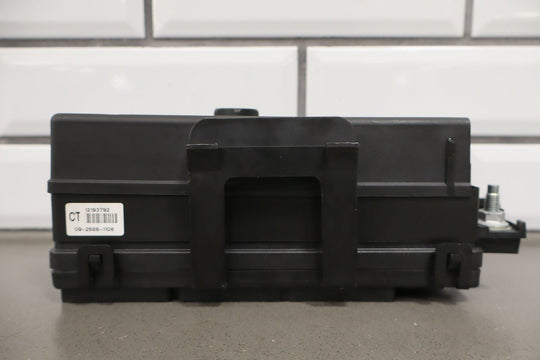 1999 - 2000 Chevy C5 Corvette OEM Cabin Fuse Relay Junction Box (12193792)