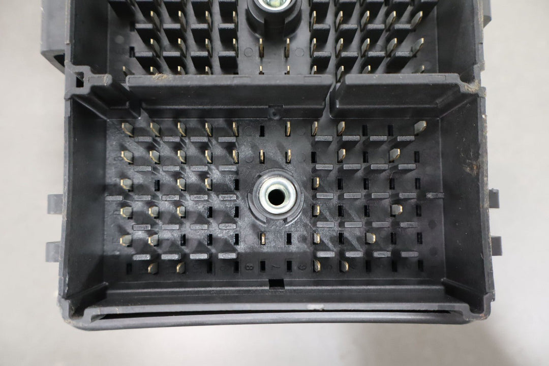 1999 - 2000 Chevy C5 Corvette OEM Cabin Fuse Relay Junction Box (12193792)