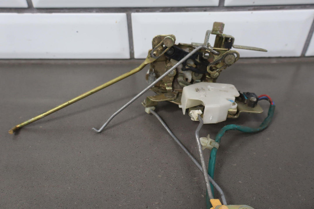 1999 - 2000 Mazda Miata NB Left Driver Door Latch W/ Power Door Lock Actuator