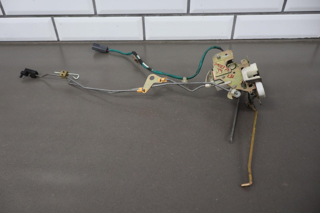 1999 - 2000 Mazda Miata NB Left Driver Door Latch W/ Power Door Lock Actuator