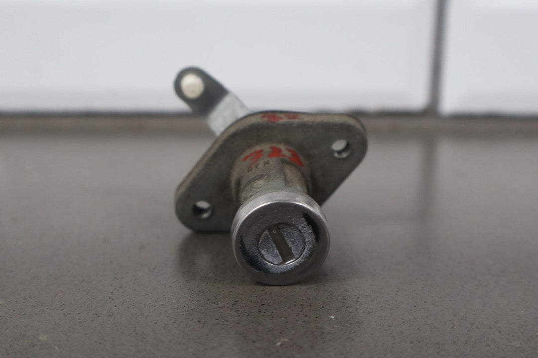 1999 - 2000 Mazda Miata NB (Manual Trans) 5 - Pc Ignition & Lock Cylinder Kit W/Key