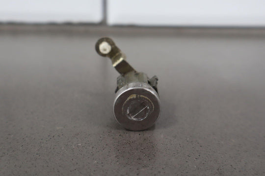 1999 - 2000 Mazda Miata NB (Manual Trans) 5 - Pc Ignition & Lock Cylinder Kit W/Key