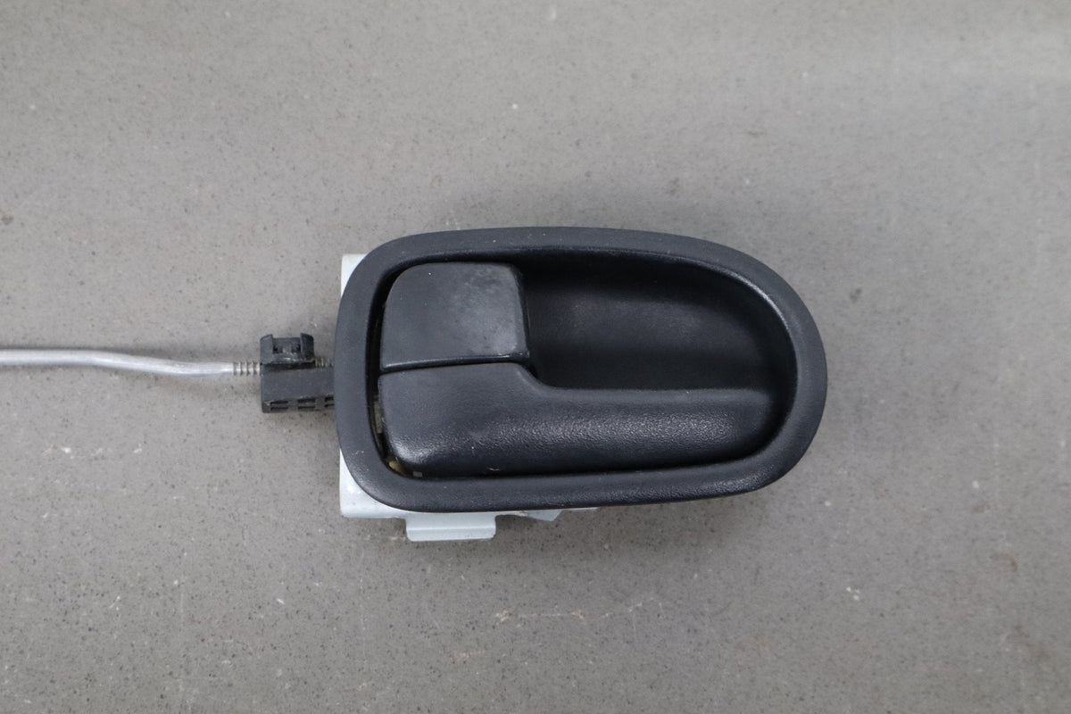 1999-2000 Mazda MX-5 Miata - Driver Door Latch