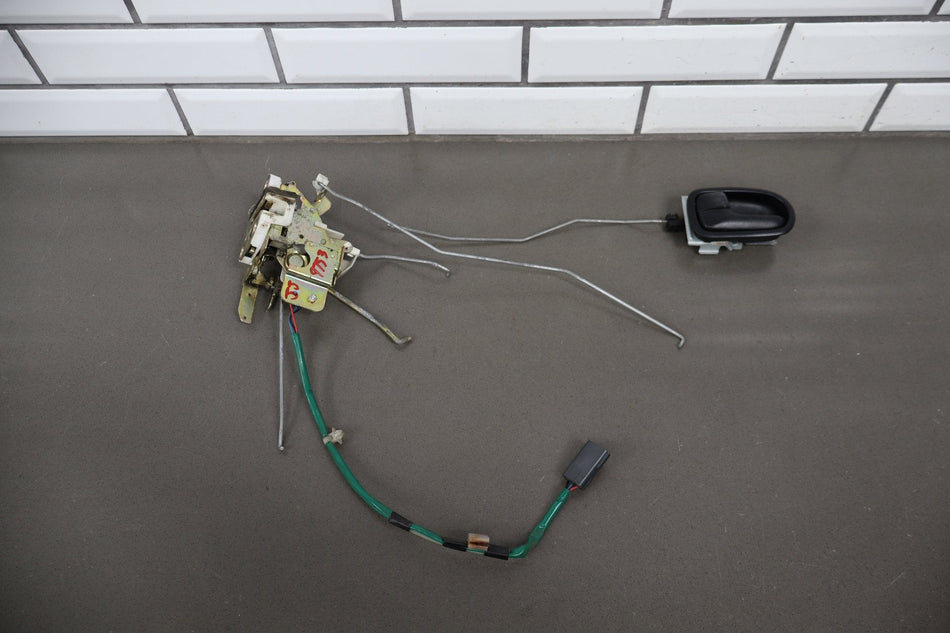 1999-2000 Mazda MX-5 Miata - Driver Door Latch