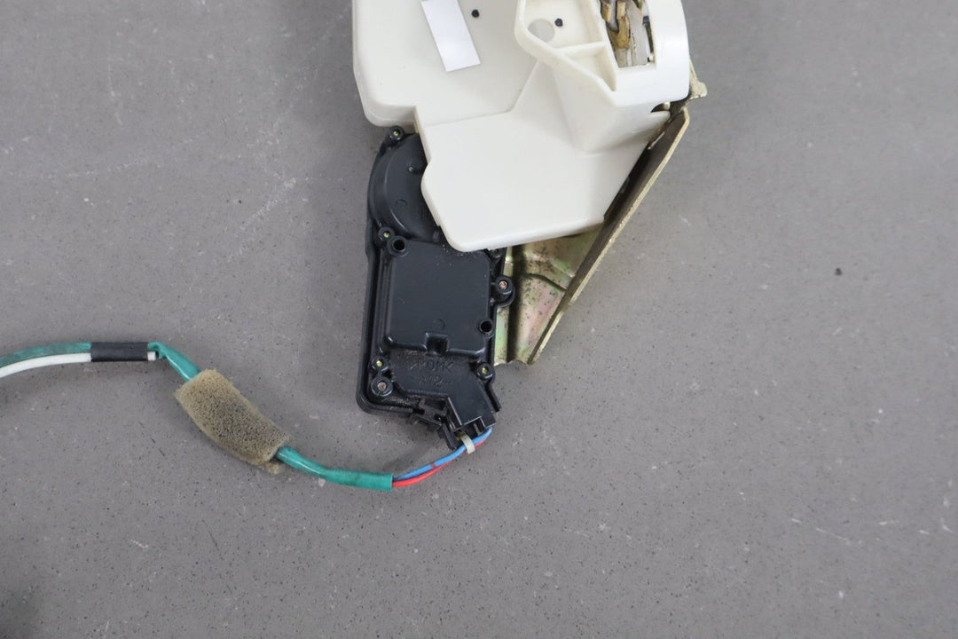 1999 - 2000 Mazda MX - 5 Miata - Driver Door Latch