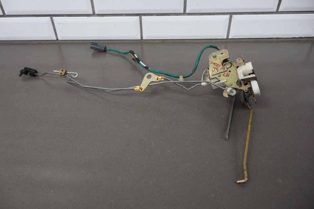 1999 - 2000 Mazda MX - 5 Miata - Driver Door Latch