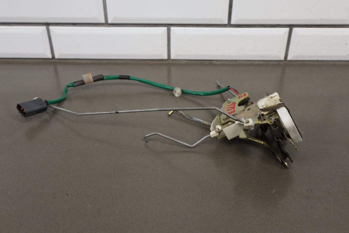 1999-2000 Mazda MX-5 Miata - Driver Door Latch