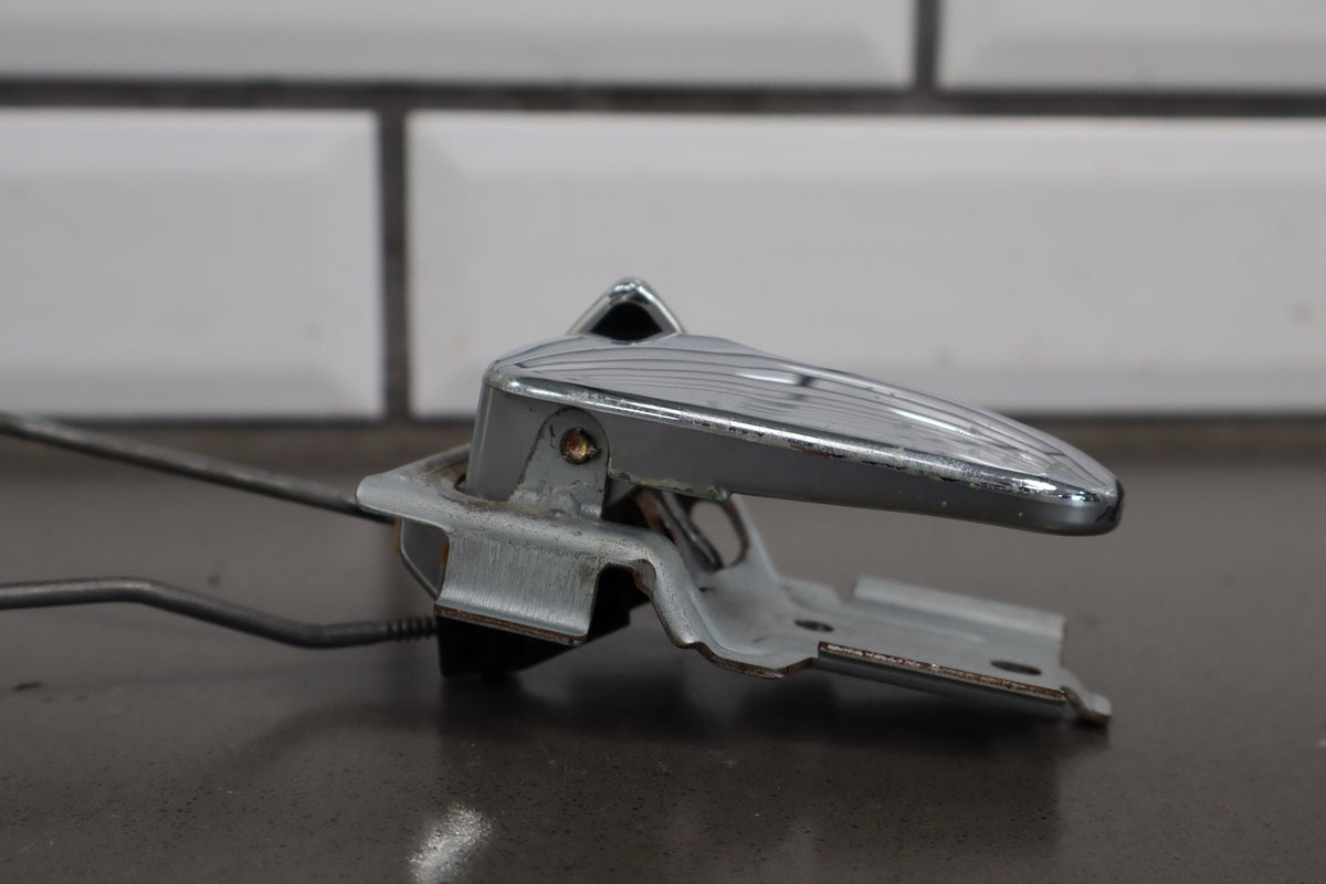 1999-2000 Mazda MX-5 Miata- Driver Door Latch